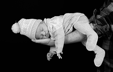 Sesión de fotos de embarazo en estudio con fotos en alta resoluci