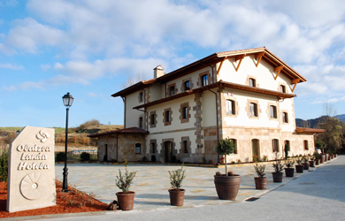 Estancia de 1 noche con desayuno en habitación doble