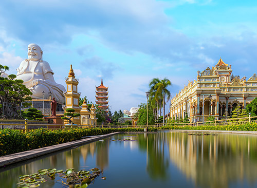 Viaje de 14 días con vuelos desde Madrid, vuelos domésticos, hote